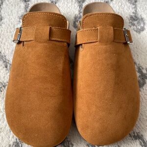 Men's Tan Suede Loafers